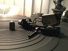 Technics SL-1310 mk2 Turntable, Just About Mint, Stanton 681EEE Cartridge, New Lid, Serviced, Watch Video!