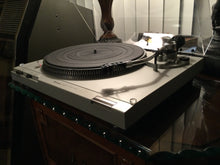 Technics SL-D1 Turntable, Just About Mint, Shure M91ED Cartridge, New Lid, Serviced, Watch Video!