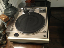 Kenwood KD-2055 Turntable, Just About Mint, Stanton 680EE Cartridge, Serviced, Watch Video!