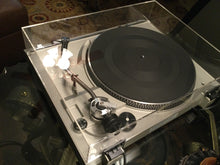 Technics SL-220 Turntable, Just About Mint, Audio Technica Cartridge, New Lid, Serviced, Watch Video!