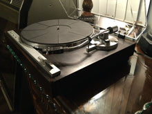 Yamaha YP-D4 Turntable, Just About Mint, Audio Technica Cartridge, New Lid, Serviced, Watch Video!