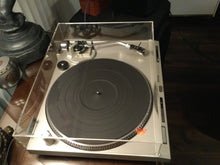 Technics SL-D205 Turntable, Absolutely Mint, Stanton Cartridge, New Lid, Serviced, Watch Video!