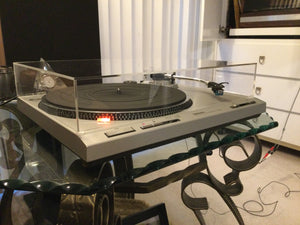Technics SL-D202 Turntable, Near Mint, Shure Cartridge, New Lid, Serviced, Watch Video!