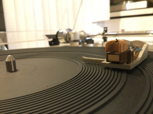 PIONEER PL-400 TURNTABLE, JUST ABOUT MINT, PIONEER CARTRIDGE, SERVICED, WATCH VIDEO!