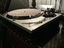 Technics SL-1200 MK2 Turntable, Near Mint, New Lid, Watch Video!