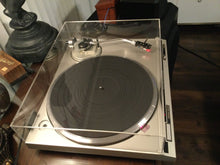 Technics SL-Q202 Turntable, Near Mint, Audio Technica Cartridge, New Lid, Serviced, Watch Video!