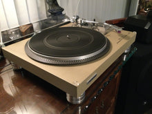 Pioneer PL-518 Turntable, Near Mint, Empire 2500/III Cartridge, New Lid, Serviced, Watch Video!