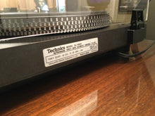 Technics SL-1900 Turntable, Just About Mint, Stanton 500 Cartridge, New Lid, Serviced, Watch Video!