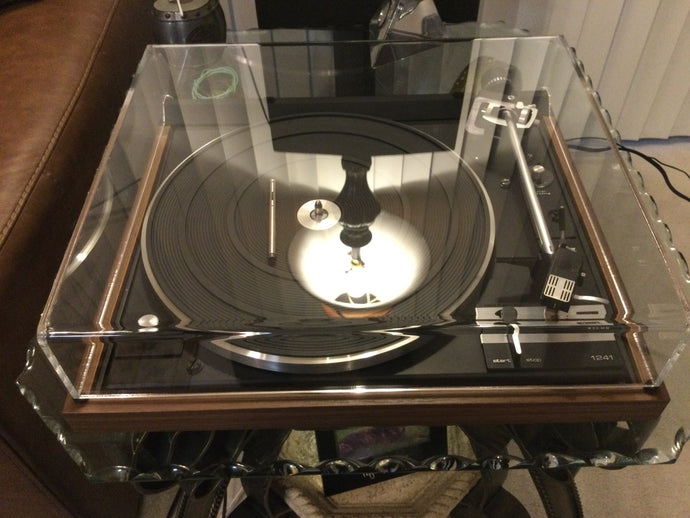 DUAL 1241 TURNTABLE, ABSOLUTELY MINT, SHURE CARTRIDGE, NEW LID, SERVICED, WATCH VIDEO!