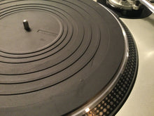 Technics SL-1200 MK2 Turntable, Near Mint, New Lid, Watch Video!