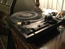 Technics SL-1900 Turntable, Just About Mint, Stanton 500 Cartridge, New Lid, Serviced, Watch Video!