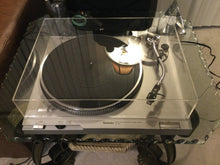 Technics SL-D2 Turntable, Just About Mint, Audio Technica AT13Ea Cartridge, New Lid, Serviced, Watch Video!