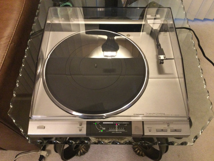 Pioneer PL-L800 Turntable, Just About Mint, Shure Cartridge, Watch Video!