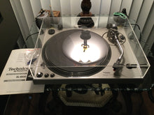Technics SL-1800 Turntable, Just About Mint, Shure RXT6 Cartridge, New Lid, Serviced & Recapped, Original Manual, Watch Video!