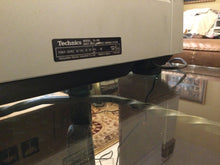 Technics SL-D5 Turntable, Near Mint, Audio Technica Cartridge, Original Box, Serviced, Watch Video!