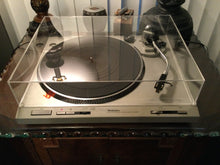 Technics SL-D202 Turntable, Extra Clean, Audio Technica Cartridge, New Lid, Serviced, Watch Video!