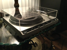 Technics SL-230 Turntable, Just About Mint, Audio Technica Cartridge, New Lid, Serviced, Watch Video!