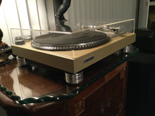 Pioneer PL-560 Tirntable, Absolutely Mint, Shure Cartridge, NOS Lid, Serviced, Watch Video!