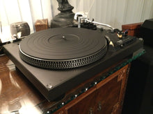Technics SL-1900 Turntable, Just About Mint, Empire 2000 Cartridge, New Lid, Serviced, Watch Video!