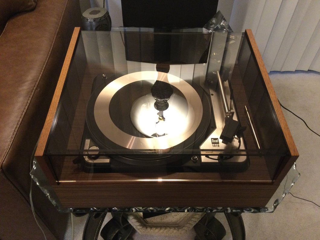 DUAL 1019 TURNTABLE, JUST ABOUT MINT, BREAD BASKET CASE, AT CARTRIDGE, SERVICED, WATCH VIDEO