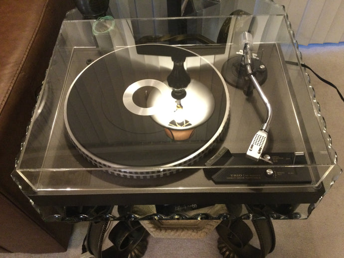 TRIO KP-M350 MK II TURNTABLE, EXTRA CLEAN, NEW LID, PICKERING CARTRIDGE, SERVICED, WATCH VIDEO!