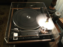Dual 1245 Turntable, Just About Mint, Pickering XUV Cartridge, New Lid, Recapped and Serviced, Watch Video!