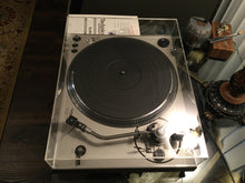 Technics SL-1800 Turntable, Just About Mint, Shure RXT6 Cartridge, New Lid, Serviced & Recapped, Original Manual, Watch Video!