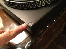 Technics SL-1900 Turntable, Just About Mint, Stanton 500 Cartridge, New Lid, Serviced, Watch Video!
