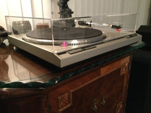 Technics SL-Q202 Turntable, Near Mint, Audio Technica Cartridge, New Lid, Serviced, Watch Video!