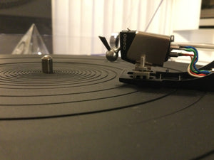 TECHNICS SL-D303 TURNTABLE, JUST ABOUT MINT, STANTON 680 CARTRIDGE, SERVICED, WARCH VIDEO!