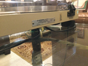 Pioneer PL-514 Turntable, Extra Clean, Pickering Cartridge, New Lid, Serviced, Watch Video!